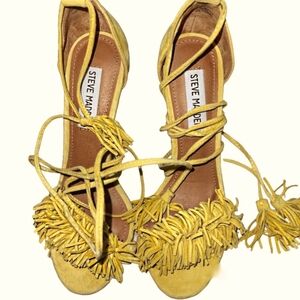 SOLD Steve Madden Sassey Yellow Fringe Suede Heels | SZ 7.5/8